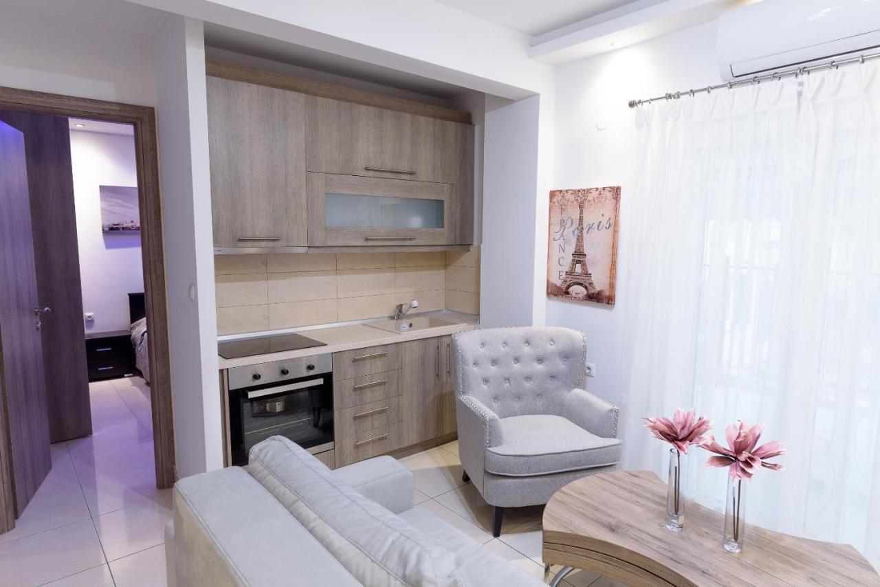 Lassani Cozy And Quiet, 2 Bedroom Apartm With Spacious Balcony เทสซาโลนิกิ ภายนอก รูปภาพ